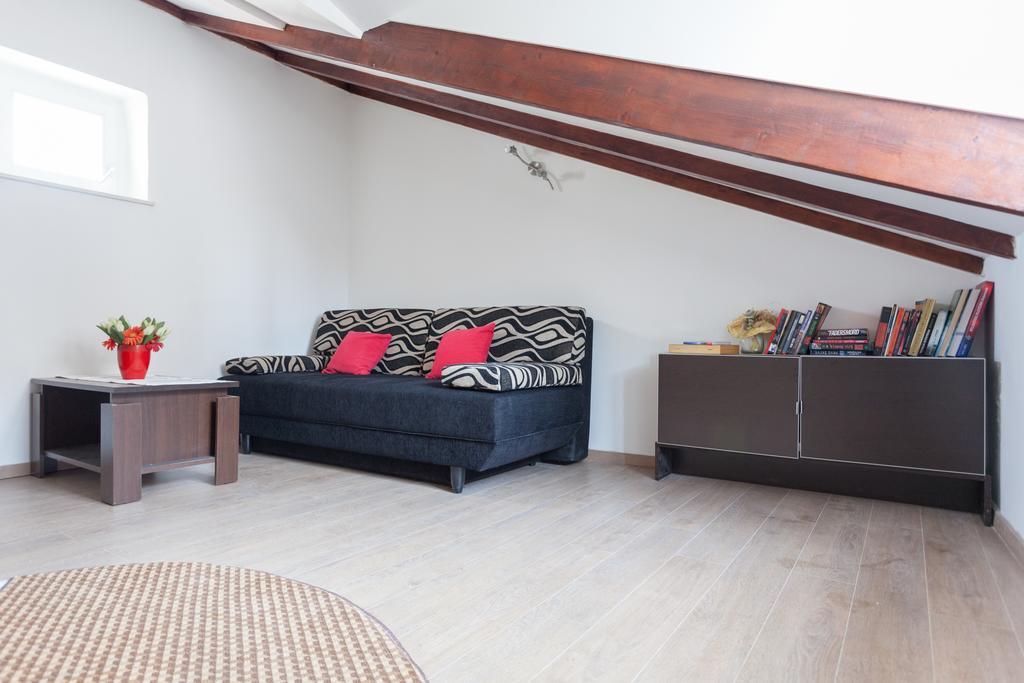 Apartment Buza