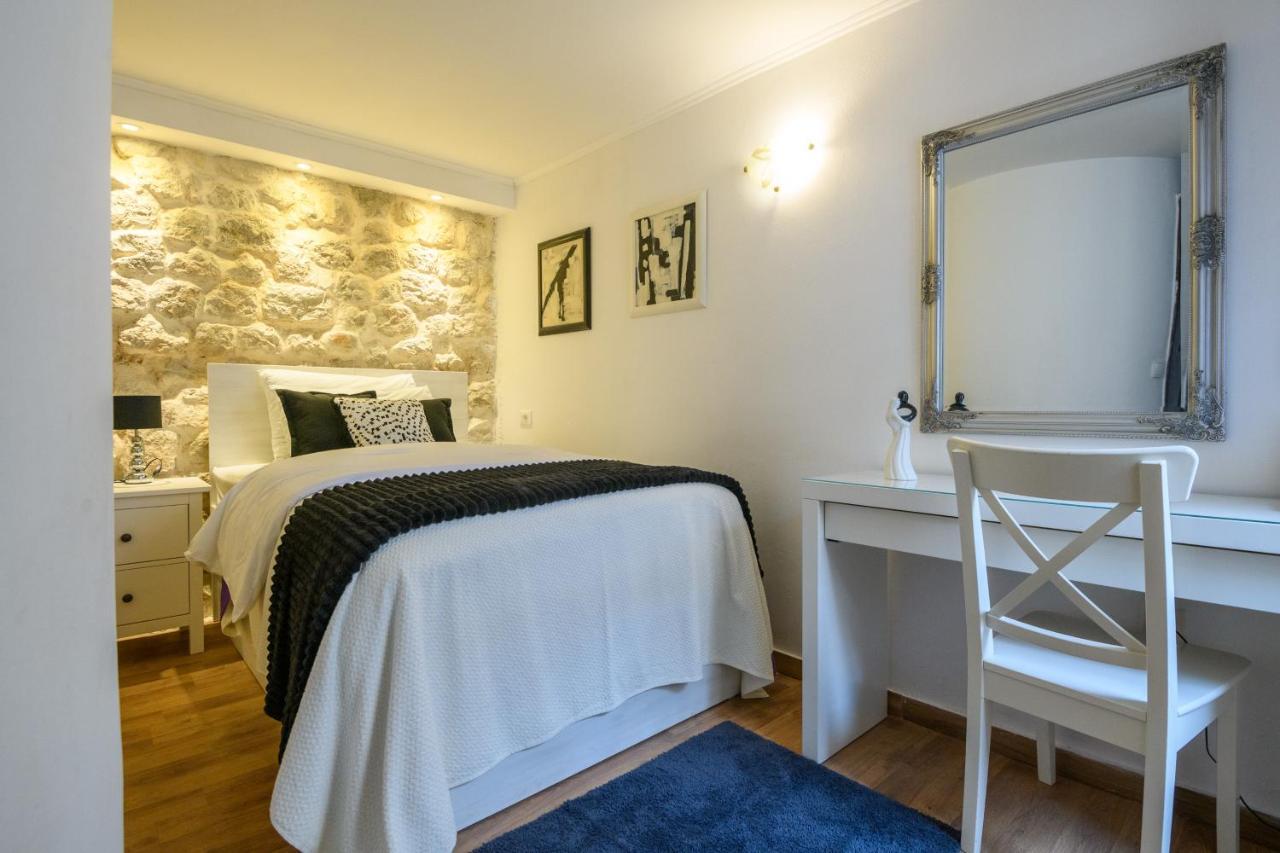 Buza Apartment *